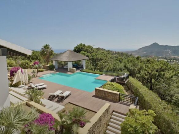 For Sale: Modern Villa – 1st Line Golf in La Zagaleta ⛳🏡