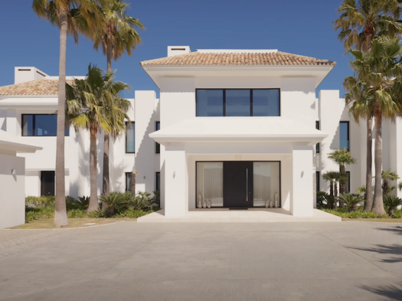 🌟 Unique Luxury Mansion for sale with Panoramic Views in La Zagaleta, Benahavis 🌟 ✨  