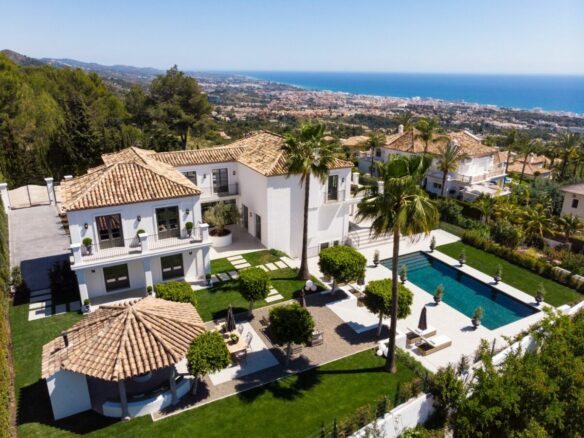 SOLD🏡  exceptional 6-bed Sea View villa in Sierra Blanca, Marbella!