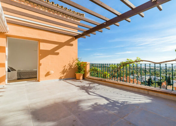 Los Belvederes 🏙️ 3B Penthouse for Sale in Nueva Andalucia, Marbella 🌅