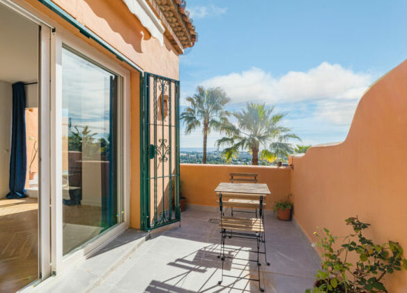 Los Belvederes 🏙️ 3B Penthouse for Sale in Nueva Andalucia, Marbella 🌅