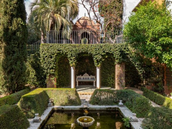 For Rent –  Moorish Palatial Mansion – Park like Gardens