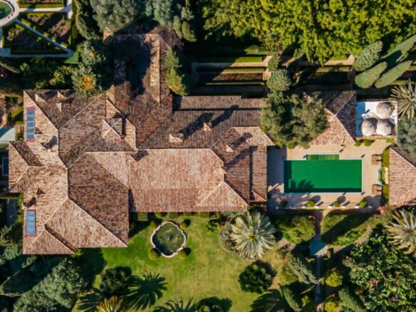 For Rent –  Moorish Palatial Mansion – Park like Gardens