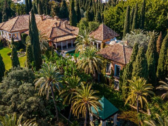 For Rent –  Moorish Palatial Mansion – Park like Gardens