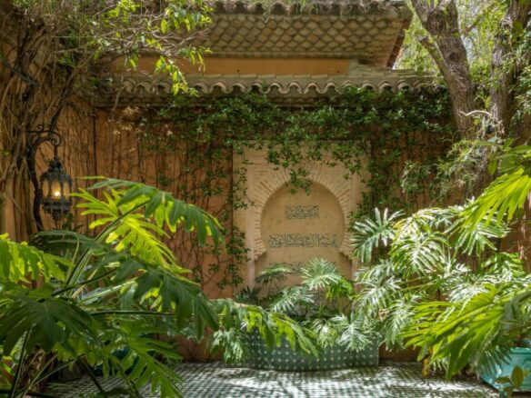 For Rent –  Moorish Palatial Mansion – Park like Gardens