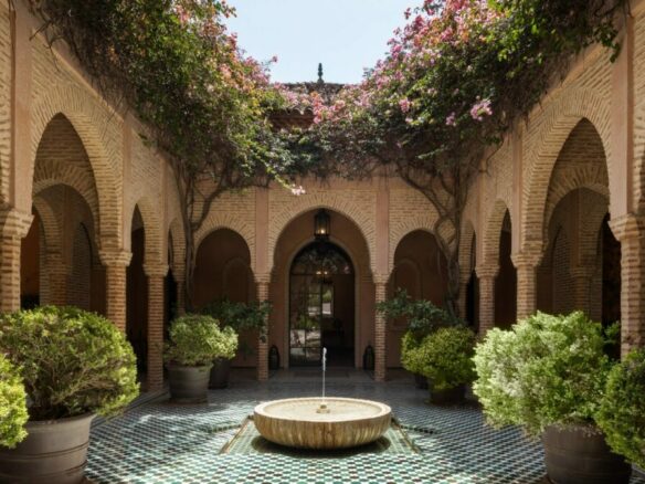 For Rent –  Moorish Palatial Mansion – Park like Gardens