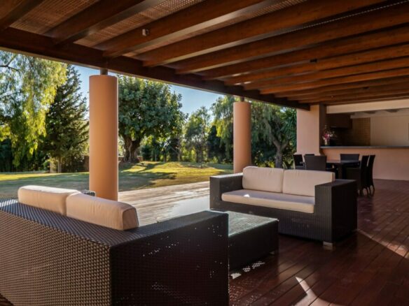 Rent 🏠 Villa El Mirador  Cascada de Camoján – Marbella – Spain