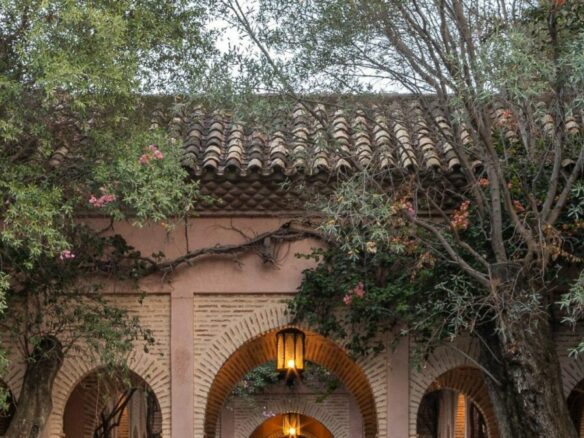 For Rent –  Moorish Palatial Mansion – Park like Gardens