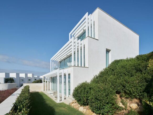 🏡 Great Deal 🏡✨ Semi Detached House in San Roque ✨