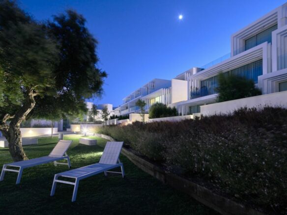 🏡 Great Deal 🏡✨ Semi Detached House in San Roque ✨
