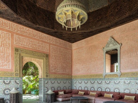 For Rent –  Moorish Palatial Mansion – Park like Gardens
