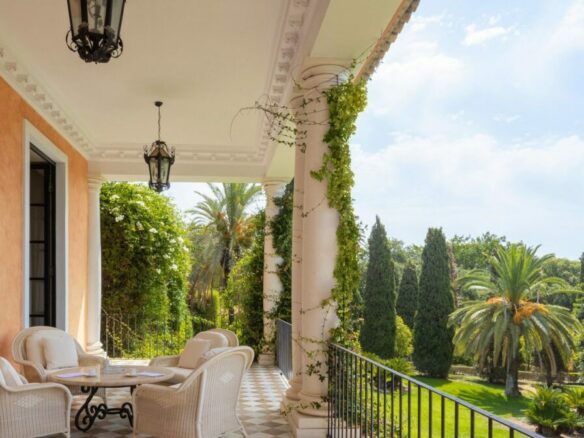 For Rent –  Moorish Palatial Mansion – Park like Gardens