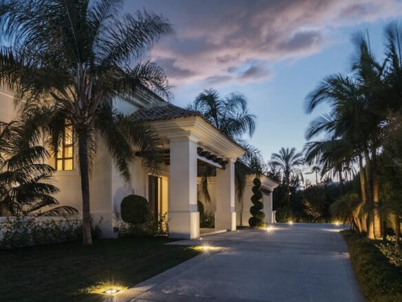 OFF MARKET – Turnkey Luxury Mansion for Sale in Sierra Blanca 🌟🏡