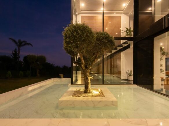 For Rent 🏡 Stunning Villa in Marbella Golf Club Resort, Benahavís.🏡 🌟 Sea Views – Gated