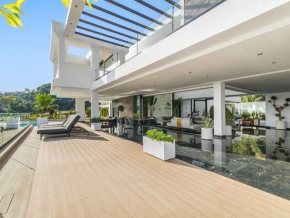 For Rent 🏡 Stunning Villa in Marbella Golf Club Resort, Benahavís.🏡 🌟 Sea Views – Gated