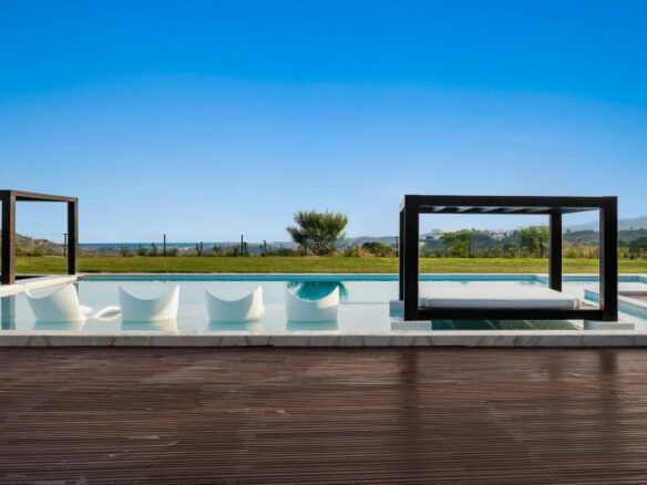 For Rent 🏡 Stunning Villa in Marbella Golf Club Resort, Benahavís.🏡 🌟 Sea Views – Gated