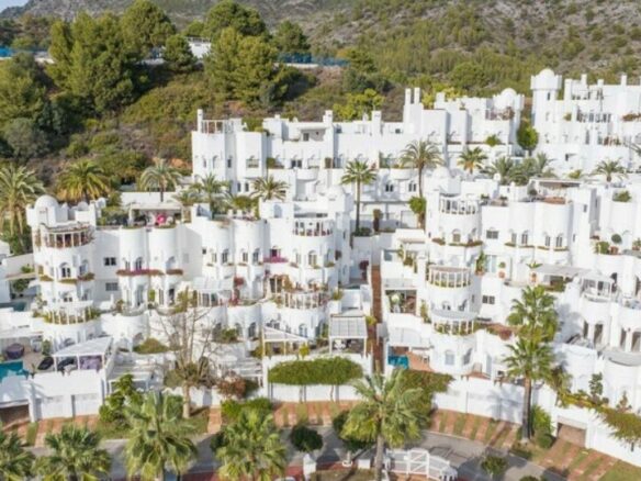 For Sale 🏡 3B Duplex Penthouse at Jardines de Colgantes | The Golden Mile, Marbella 