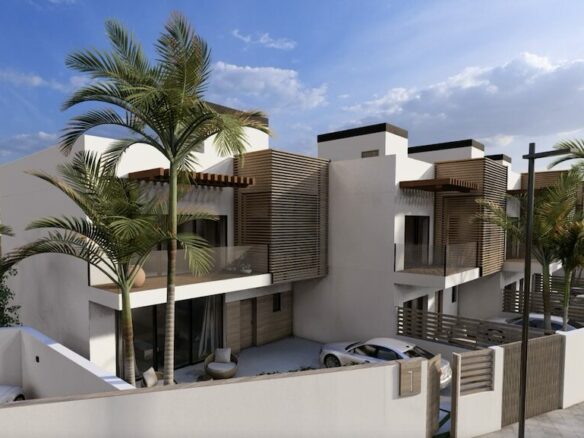 🌟 For Sale: Estepona Golf Townhouses 🌟