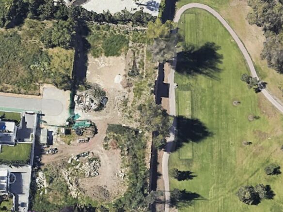 🌟 Unique Opportunity: Frontline Golf Building Plots for Sale in Nueva Andalucia! 🌟