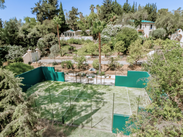For  Rent 🌟 La Quinta – Hillside Mansion 🏡 | 10 Bedrooms | Tennis