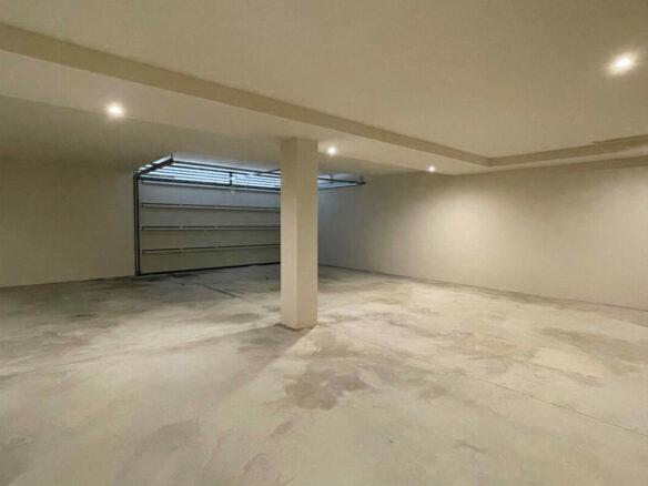 For sale 🏡 Modern 5B Villa in Marbella’s Golden Mile 🏝️