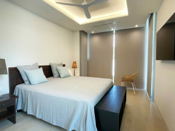 For sale 🏡 Modern 5B Villa in Marbella’s Golden Mile 🏝️