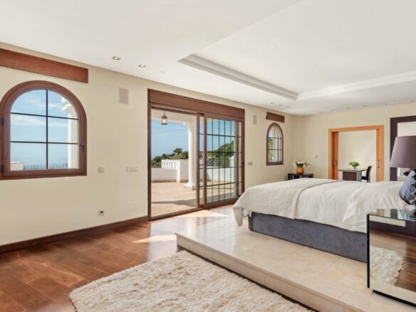 🔻 Reduced Price – For Sale 🏠 Villa Shangri-La – Monte Mayor | Benahavis 🌟