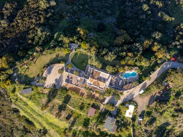 For sale Amazing & Unique Hilltop Estate just 3 minutes from Laguna Beach