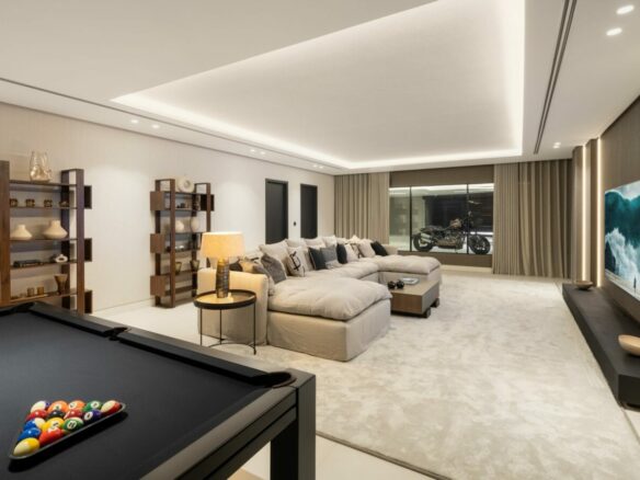 🏡 SOLD: Spectacular Modern Villa in Nueva Andalucia 🏖️✨