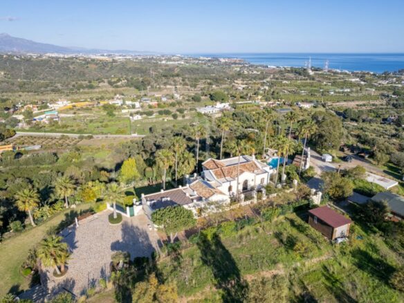 For sale Amazing & Unique Hilltop Estate just 3 minutes from Laguna Beach