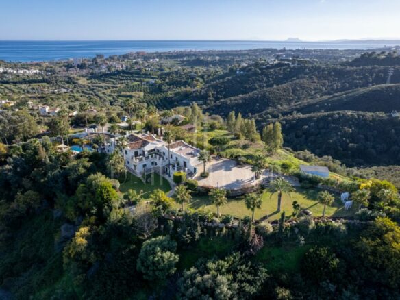 For sale Amazing & Unique Hilltop Estate just 3 minutes from Laguna Beach
