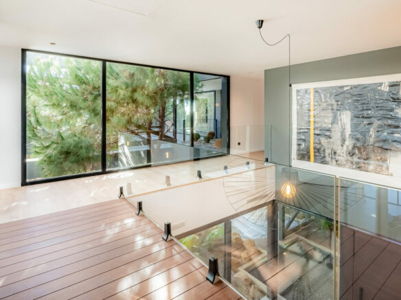 For Sale: Award-Winning Modern Villa 🏡 in Sotogrande – Sea Views