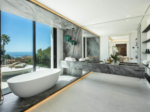 SOLD – 🏡 Exclusive Mansion in Sierra Blanca 🌴 – Sea views & Turnkey
