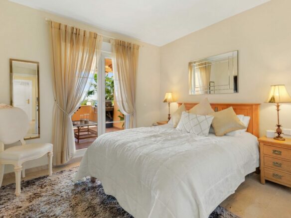 🏡 For Sale: Exclusive Sea & Mountain View Apartment in Cumbres del Rodeo, Nueva Andalucía 🏞️