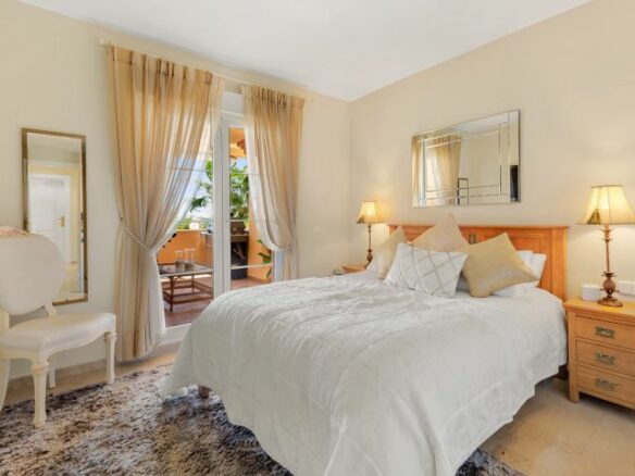 🏡 For Sale: Exclusive Sea & Mountain View Apartment in Cumbres del Rodeo, Nueva Andalucía 🏞️