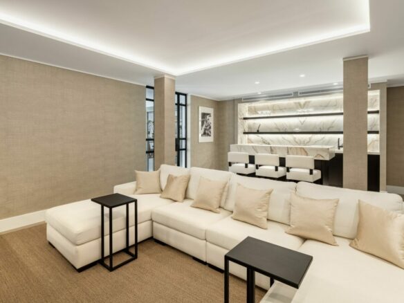  🏡 SOLD – Nueva Andalucia – Modern Turnkey Villa – 1st Line Golf