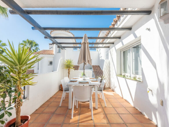 Reserved –  Penthouse for sale 🏷 Best Deal in Los Naranjos de Marbella