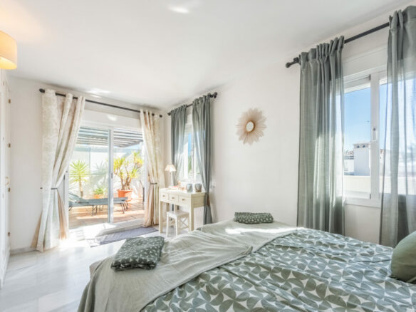 Reserved –  Penthouse for sale 🏷 Best Deal in Los Naranjos de Marbella