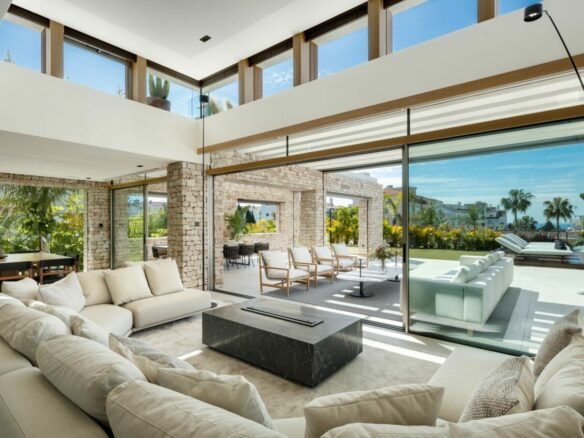 For Sale  – 🌟Nueva Andalucia – 2 x Modern villas – Near Puerto Banus