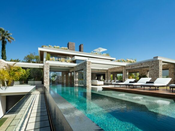 For Sale  – 🌟Nueva Andalucia – 2 x Modern villas – Near Puerto Banus