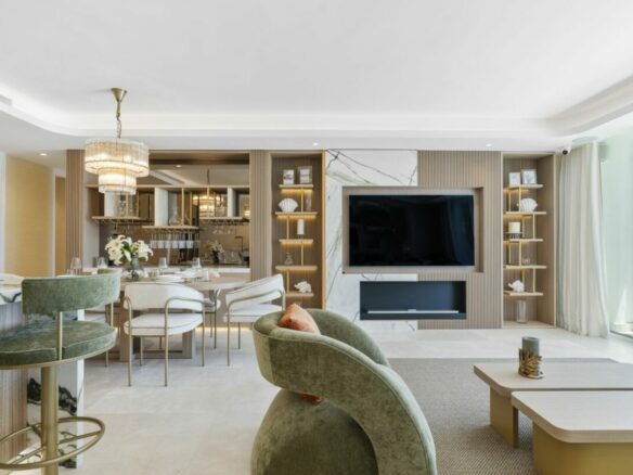 🏠 For Sale – Frontline Beach Apartment in Puente Romano 🌊 | Perfect Sea Views & Turnkey