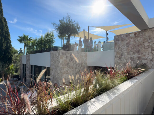 Reduced – For sale – Spectacular  new frontline golf villa! 🏌️‍♂️🏖️ Nueva Andalucia -Marbella