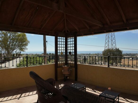 SOLD 🏡 Detached Villa in Nueva Andalucía – Excellent views 