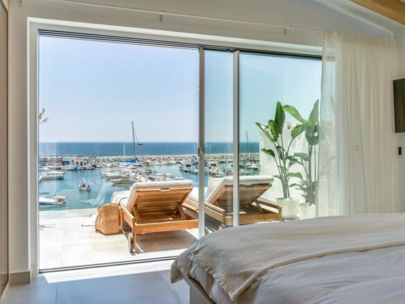 For Sale: Puerto Banús Penthouse 🌅 Bright & Spacious Frontline Duplex with Panoramic Marina Views 🌊