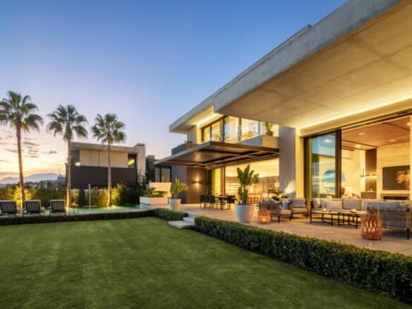For sale 🌟La Quinta –  STUNNING  MODERN VILLA WITH PANORAMIC VIEWS 🌟 GATED
