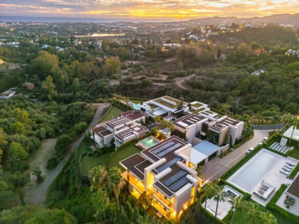 For sale 🌟La Quinta –  STUNNING  MODERN VILLA WITH PANORAMIC VIEWS 🌟 GATED