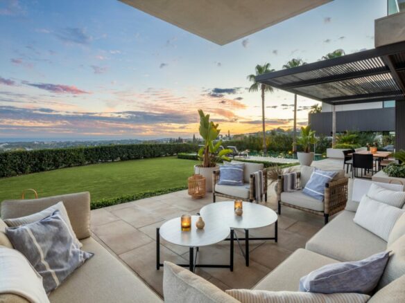 For sale 🌟La Quinta –  STUNNING  MODERN VILLA WITH PANORAMIC VIEWS 🌟 GATED
