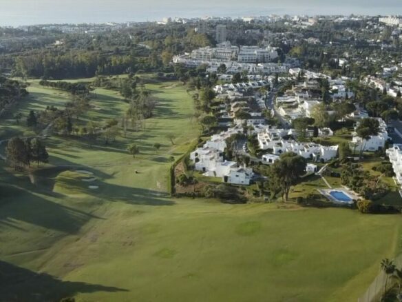 For sale 🛥️🌅 Nueva Andalucia +100 luxurious OFF PLAN  Apts. & Penthouses with breathtaking views of the  Golf Valley, Mediterranean Sea, Gibraltar & Africa