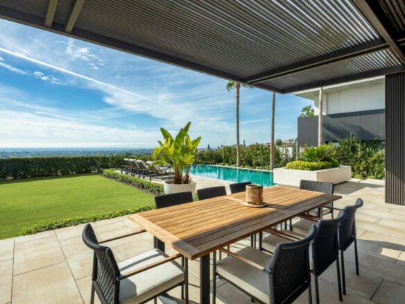 For sale 🌟La Quinta –  STUNNING  MODERN VILLA WITH PANORAMIC VIEWS 🌟 GATED