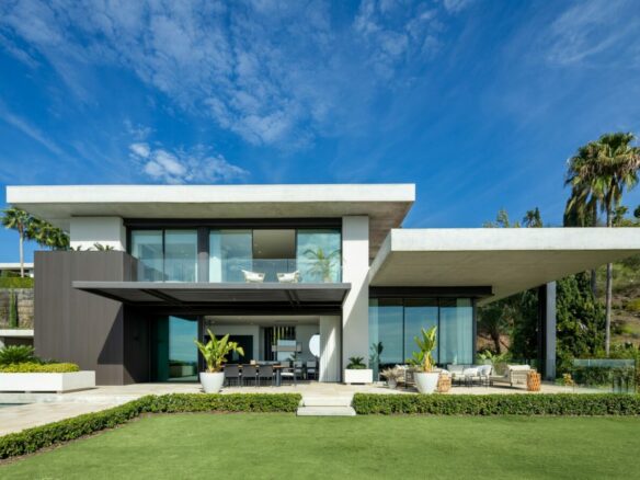 For sale 🌟La Quinta –  STUNNING  MODERN VILLA WITH PANORAMIC VIEWS 🌟 GATED